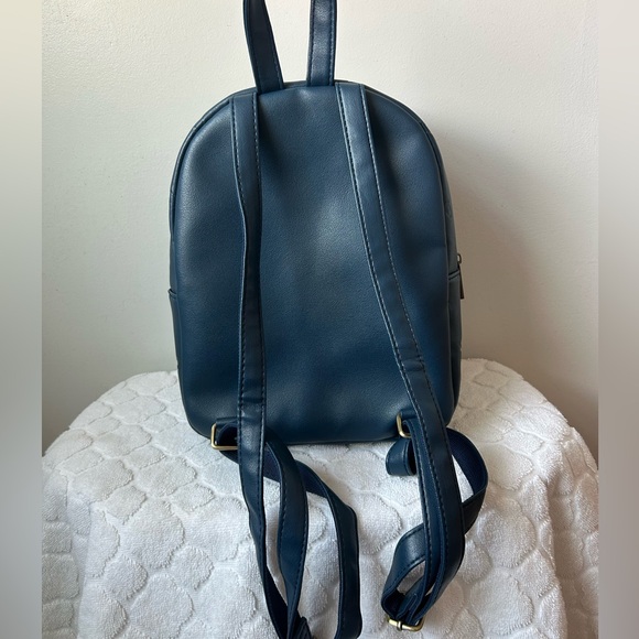 Harry Potter Ravenclaw Crest Embossed Faux Leather Mini Backpack Bioworld EUC - Picture 7 of 10